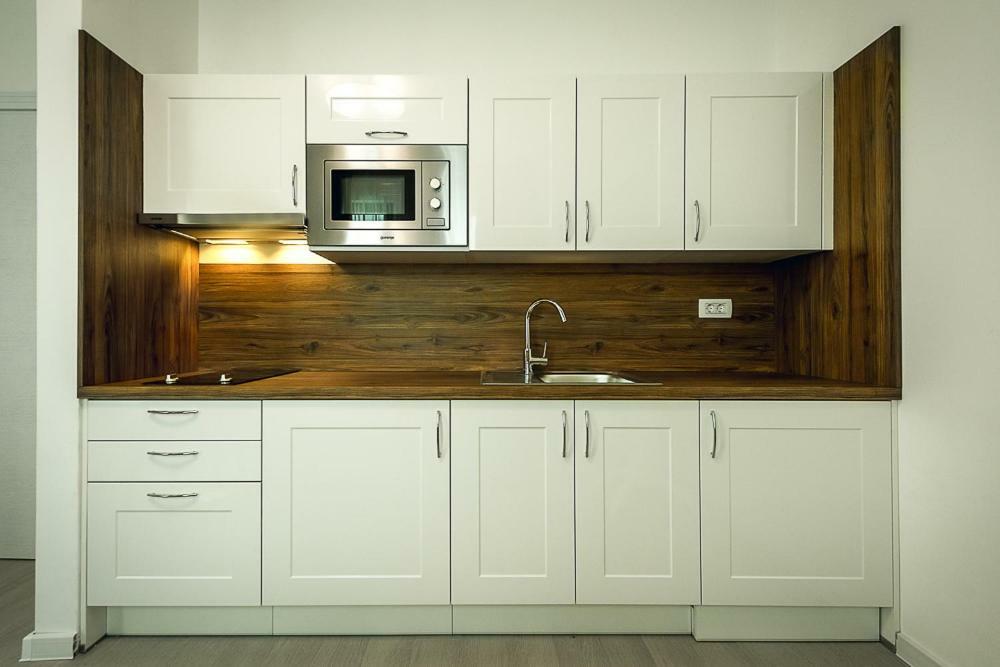 Adria lux apartmens 2 Sveti Stefan Extérieur photo