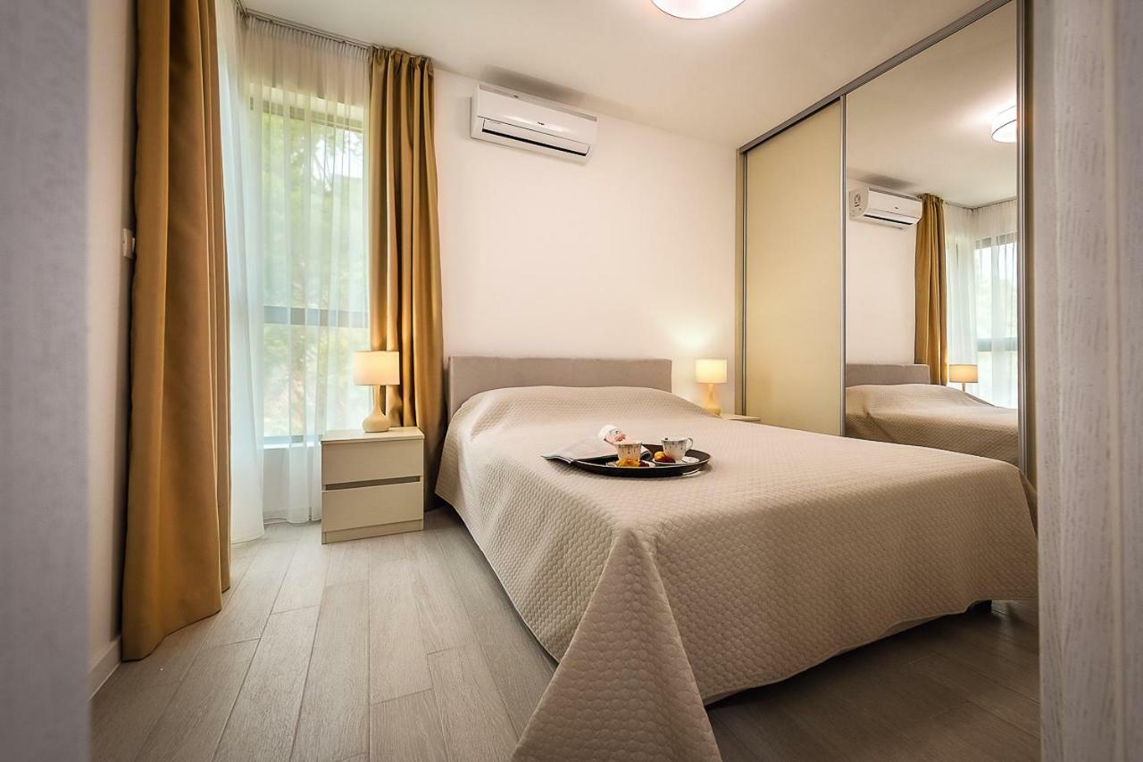 Adria lux apartmens 2 Sveti Stefan Extérieur photo