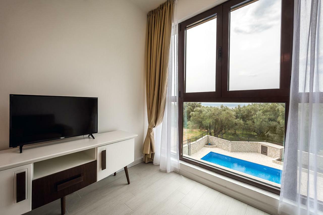 Adria lux apartmens 2 Sveti Stefan Extérieur photo