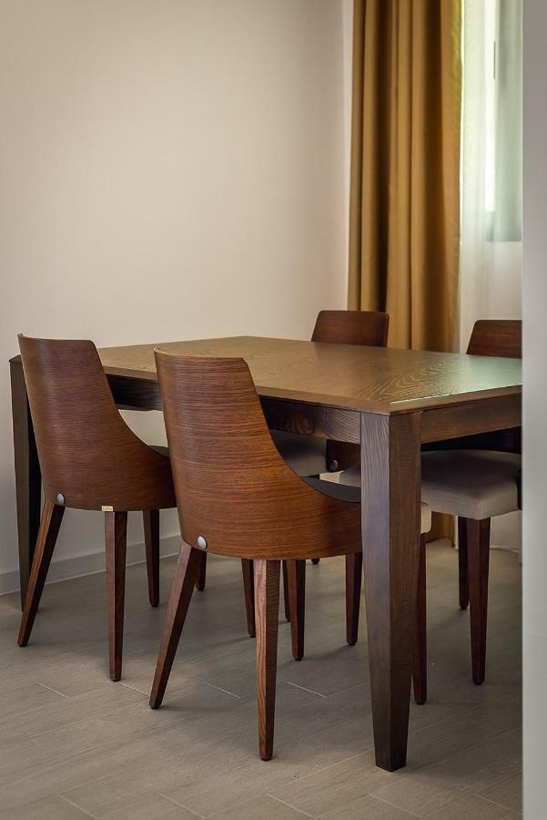 Adria lux apartmens 2 Sveti Stefan Extérieur photo