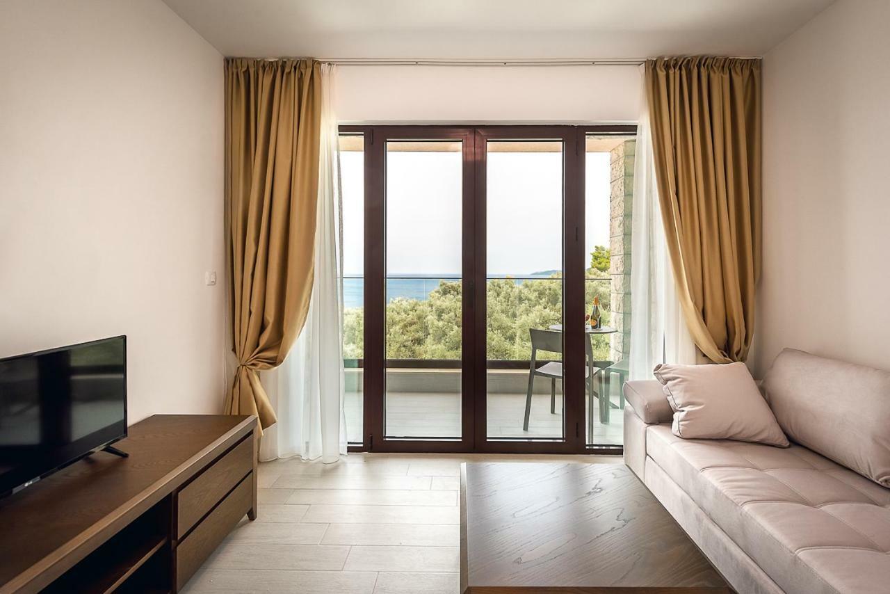 Adria lux apartmens 2 Sveti Stefan Extérieur photo